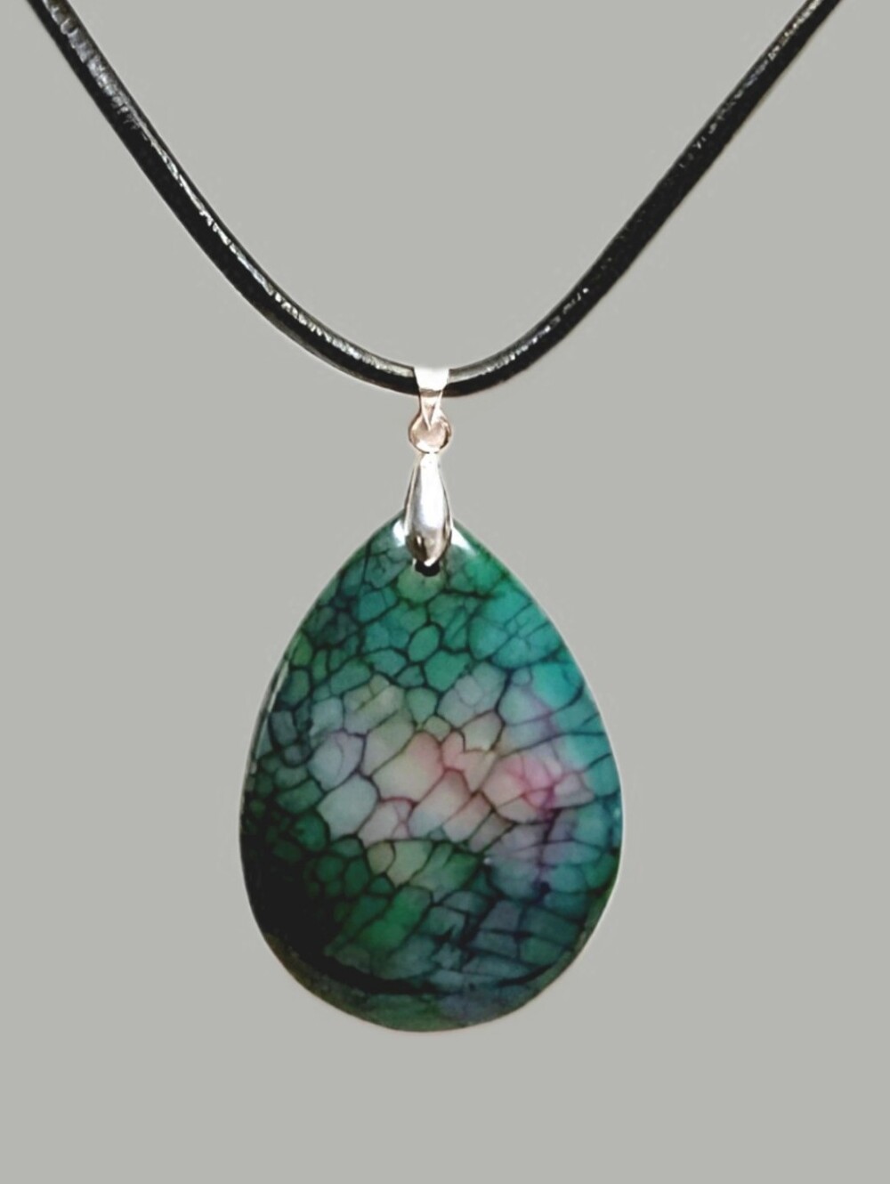 Green And Purple Dragon's Vein Agate Teardrop Pendant Black Leather Necklace 20"